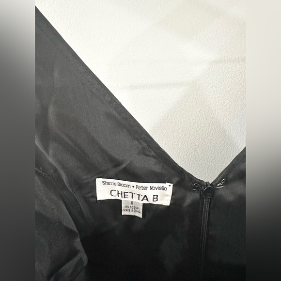 NWT Chetta B Embroidered Sheath Dress Black Size 8 - Picture 3 of 6